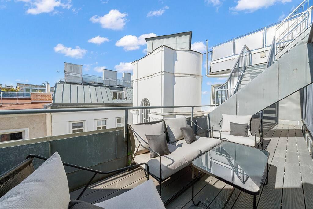 Ferienwohnung Designer Penthouse With Balcony Wien Exterior foto