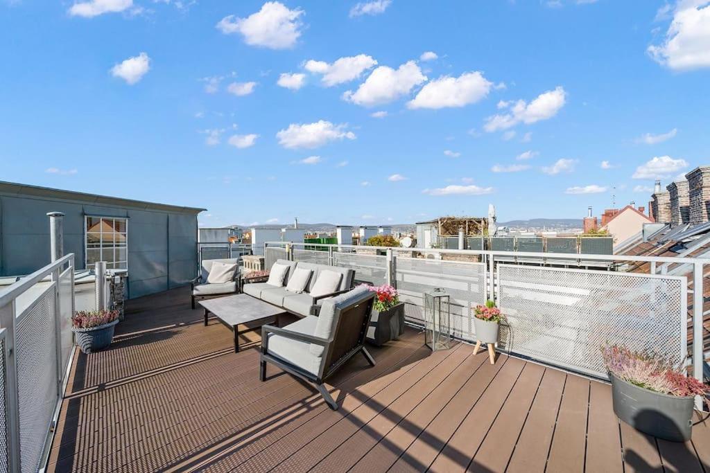 Ferienwohnung Designer Penthouse With Balcony Wien Exterior foto